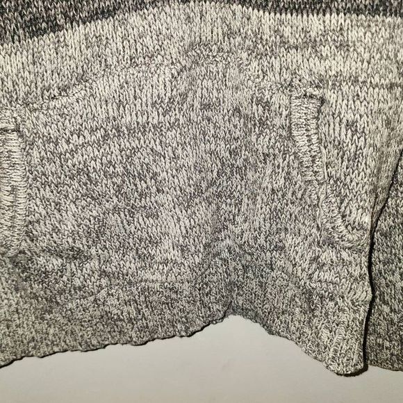 Urban Pipleline Sweater - Picture 2 of 6